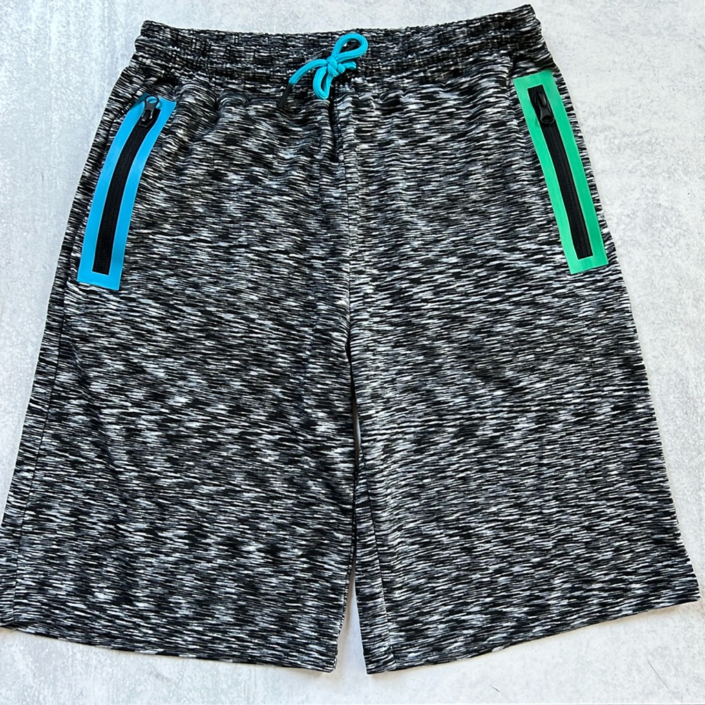 Stella Mccartney Boys Sports Shorts Soft Comfy Black And White Blue Green Zip 14